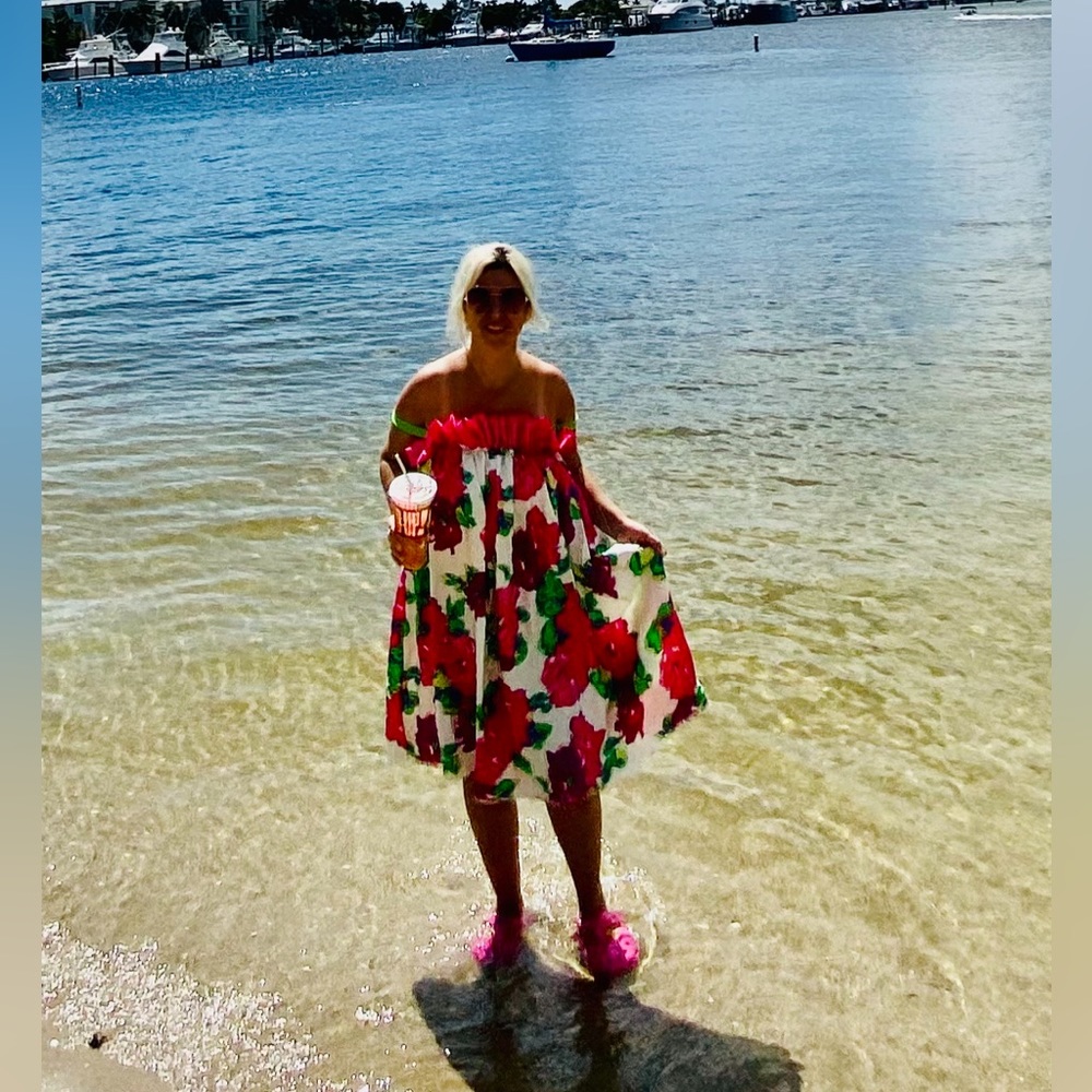 Colors dresses. - Picture 3 of 16
